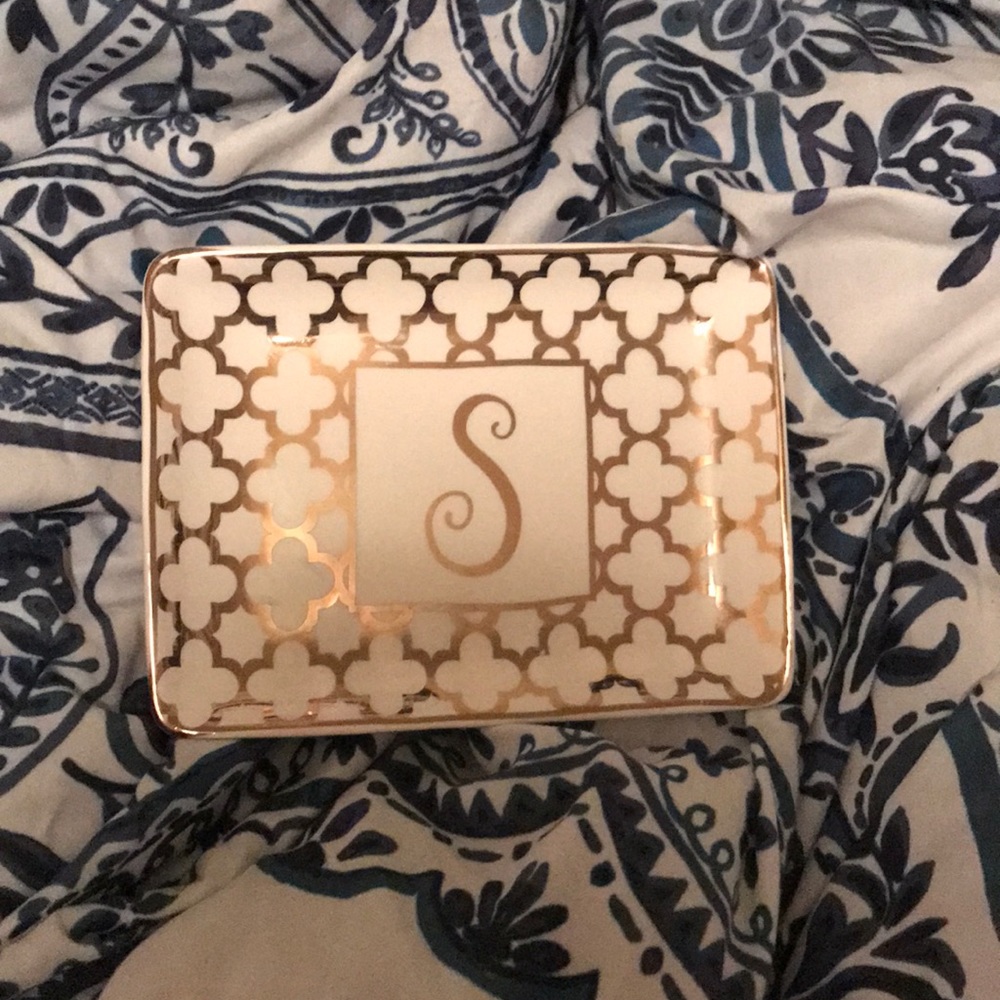 Ceramic cream& gold plate